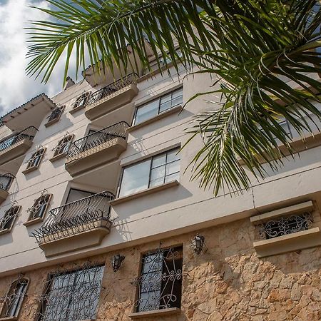 Aparthotel Castellon De Juanambu Cali Esterno foto