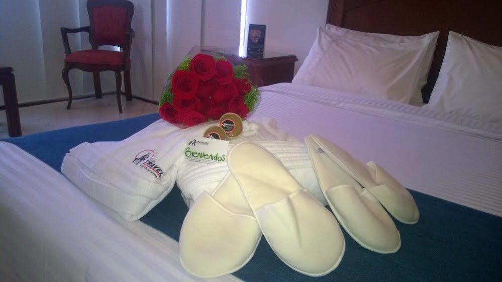 Aparthotel Castellon De Juanambu Cali Esterno foto